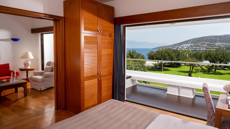 Elounda Beach Hotel & Villas